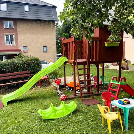 Guest House Privat Strba Exterior photo